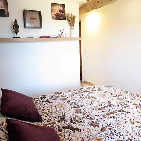 Bed and Breakfast La Maison Millesime La Caunette Экстерьер фото