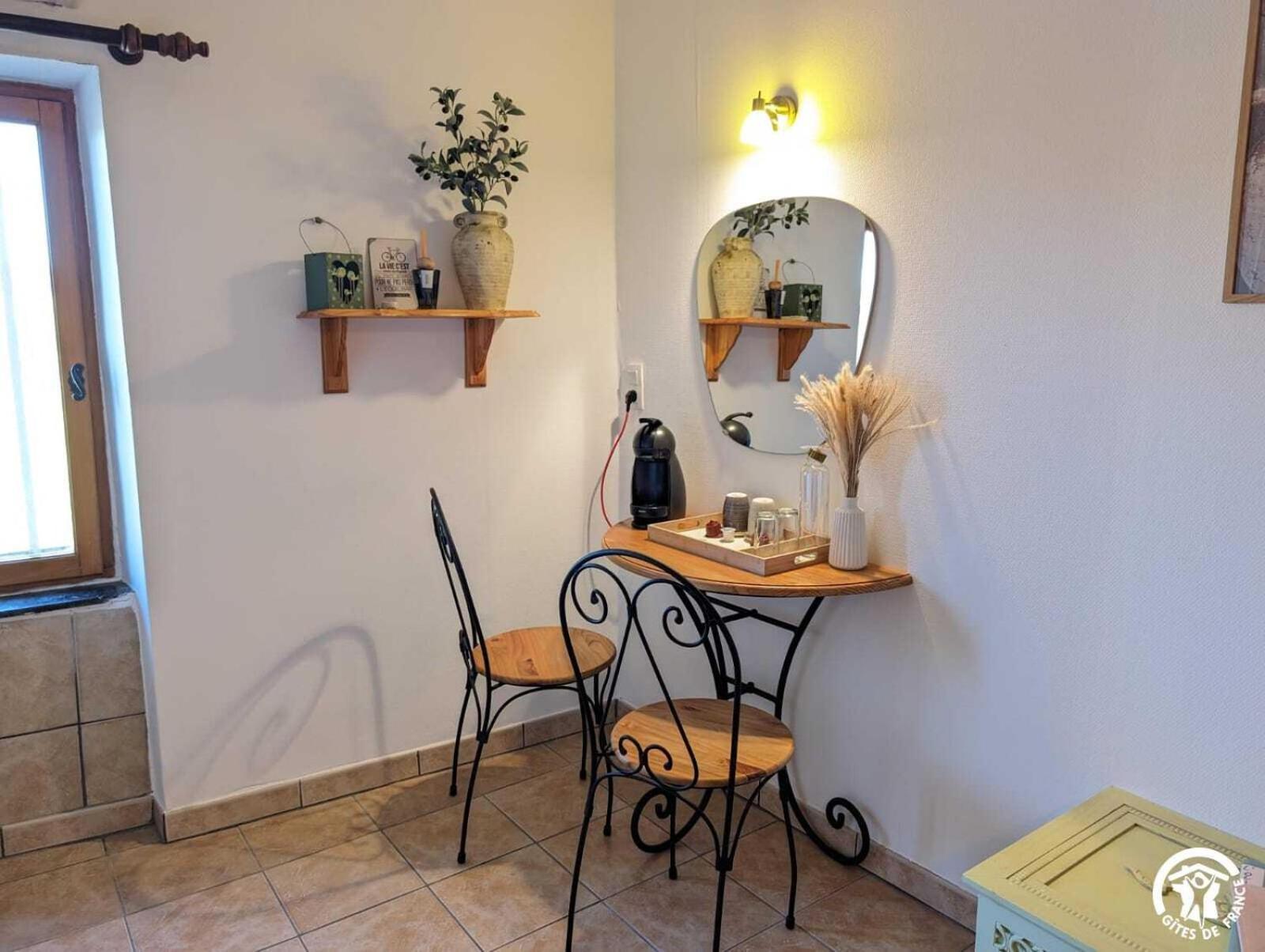 Bed and Breakfast La Maison Millesime La Caunette Экстерьер фото