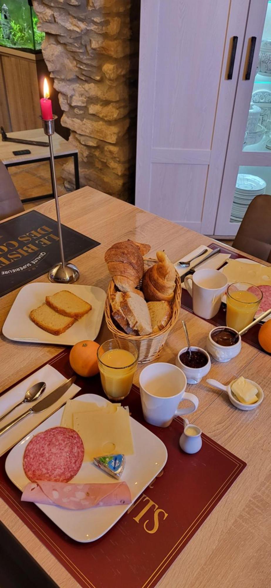 Bed and Breakfast La Maison Millesime La Caunette Экстерьер фото
