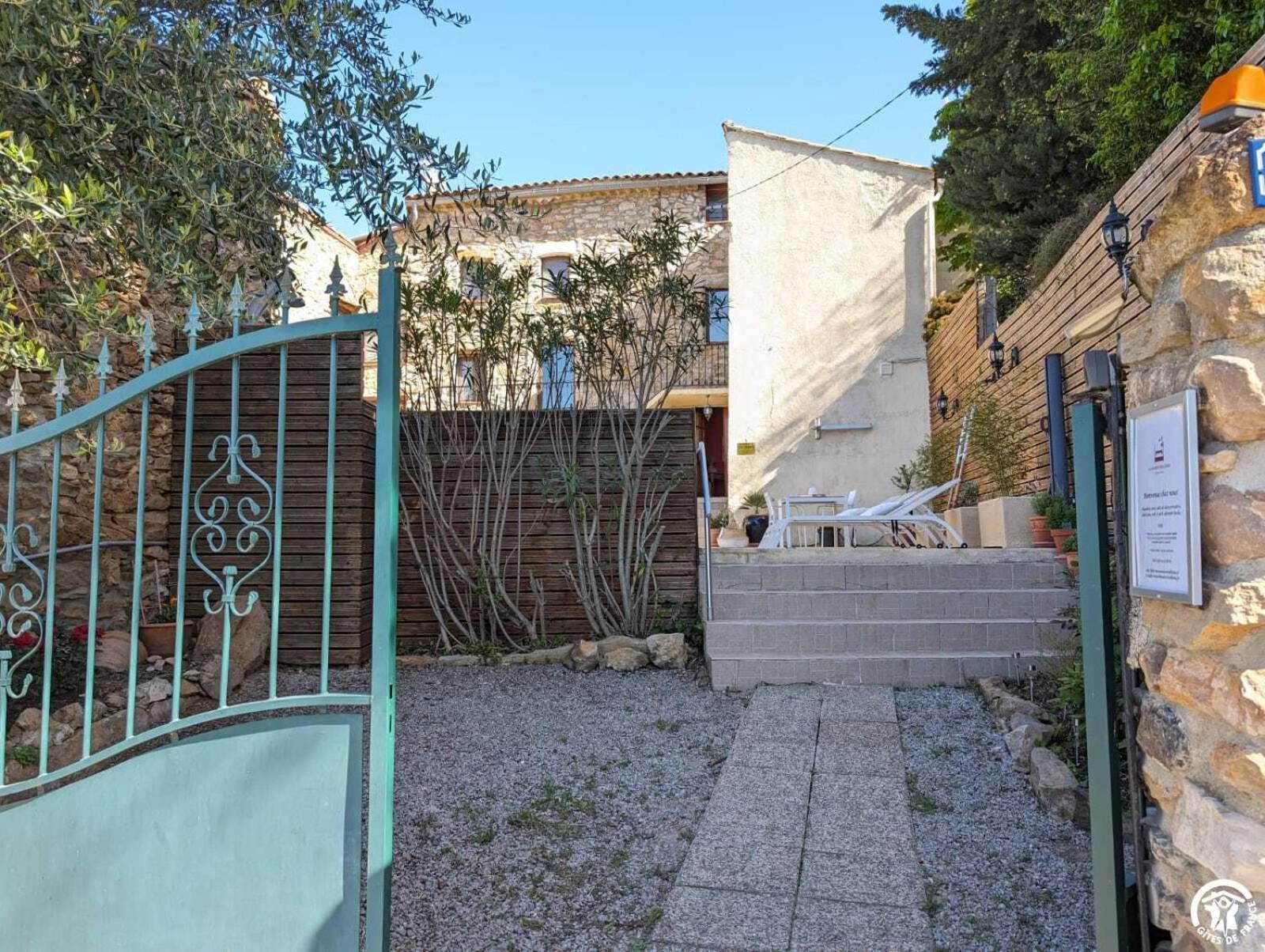 Bed and Breakfast La Maison Millesime La Caunette Экстерьер фото